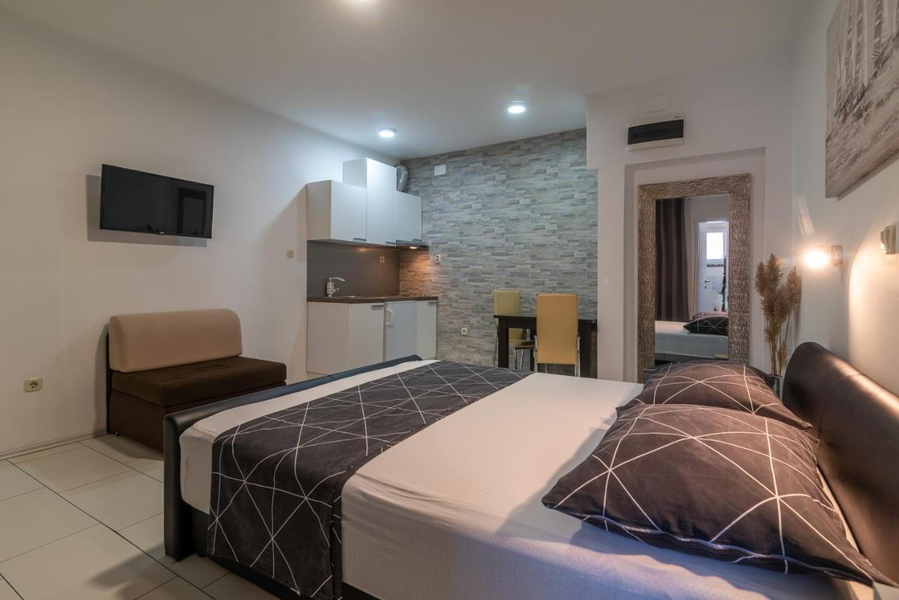 Apartments Orlic Τρογκίρ Εξωτερικό φωτογραφία